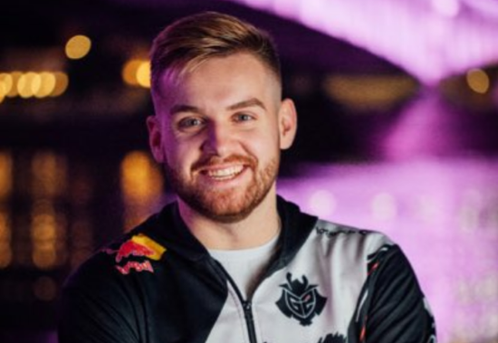 TES赛后群访 教练：不知道对面会选皎月亚索，失利还是打得不够好