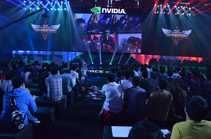 s1mple 可能找到了新战队——他已经开始积极参加 FACEIT