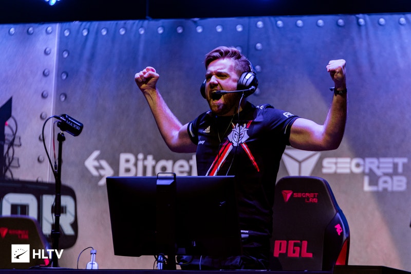 今年LCK的季后赛规则有所改变，常规赛的第一名和第二名将会在季后赛中获得复活甲